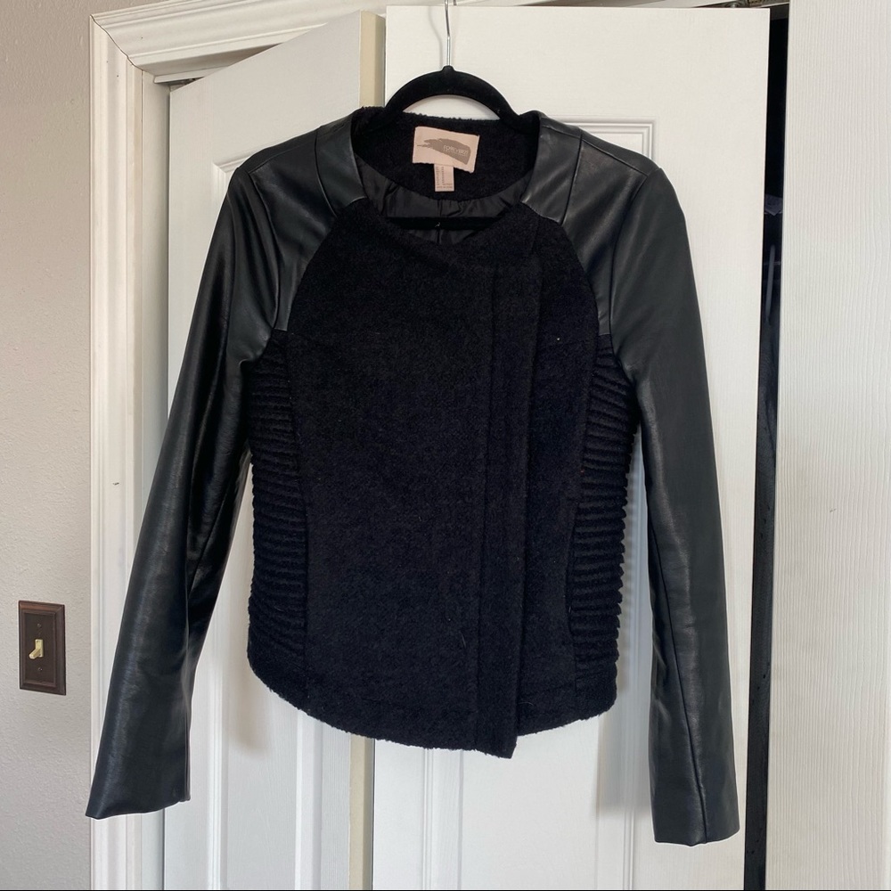 Forever 21 motorcycle jacket black